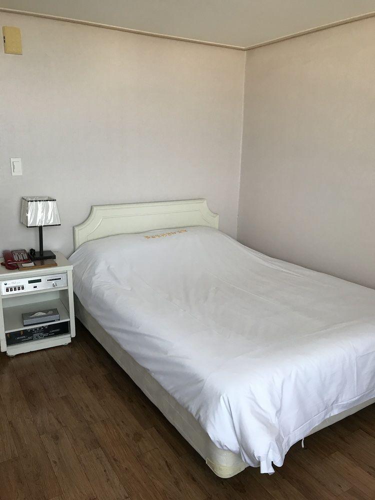 Seoul Tourist 호텔 제주 외부 사진